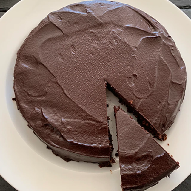 Chocolate and Hazelnut Cake