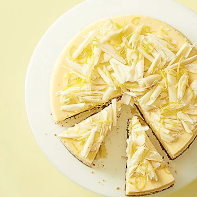 Lemon and Gingernut Cheesecake