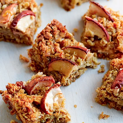 Apple Flapjack Bites