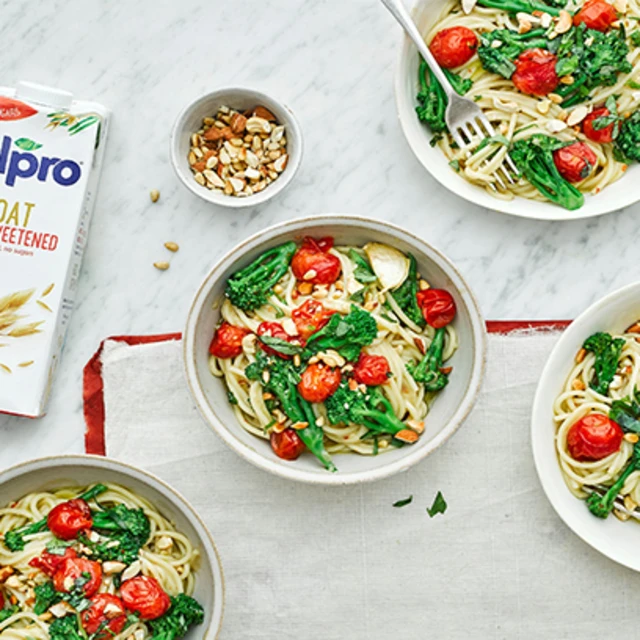 Roasted Tomato and Broccoli Pasta