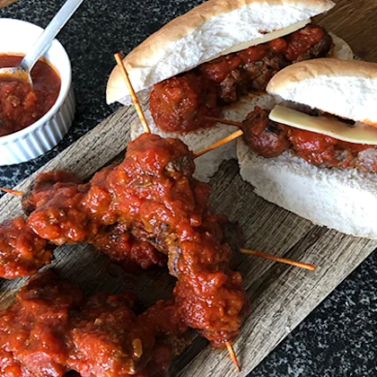 Meatball Kebabs with Tomato Sauce