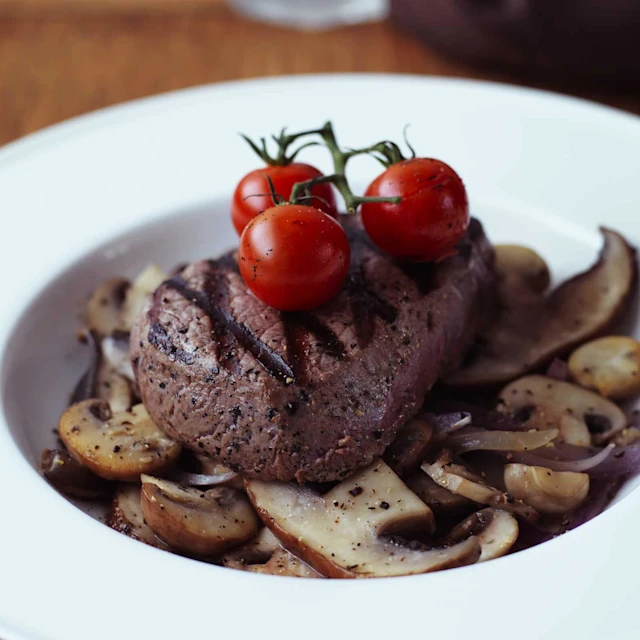 Seared Steak & Sautéed Mushrooms