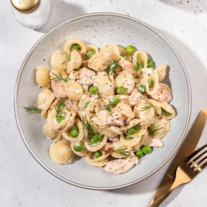 Simple Tinned Salmon and Vegetable Creamy Pasta