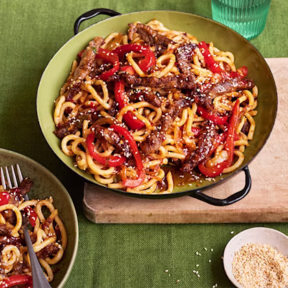 Super Easy One-Pan Chilli Beef