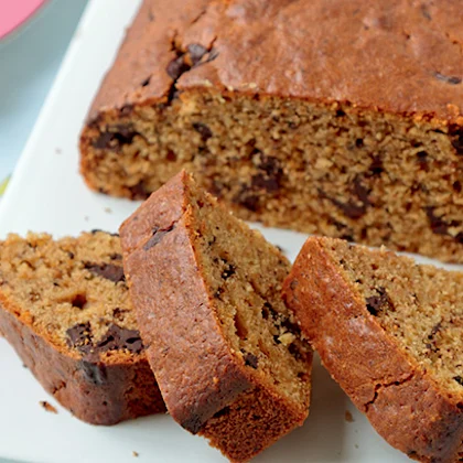 Dark Chocolate and Amaretto Cake