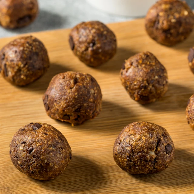 Chocolate Peanut Butter Protein Balls