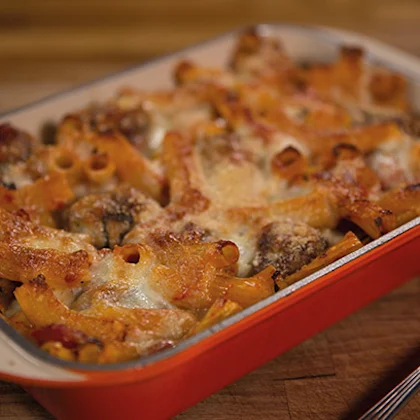 Napolina Meatball Rigatoni Pasta Bake