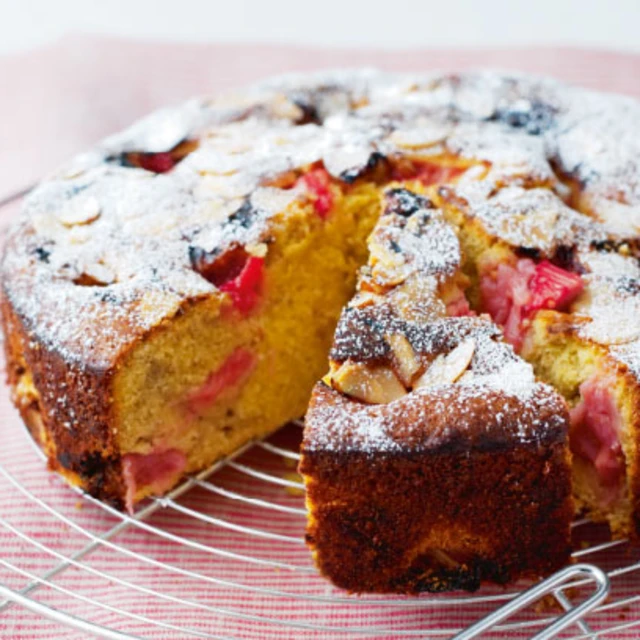 Rhubarb and Custard Cake