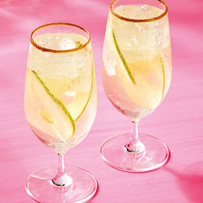 Cinnamon Dusted Pear Cider