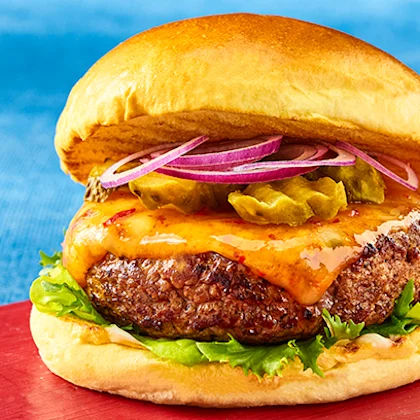 Chilli Cheddar Steak Burger