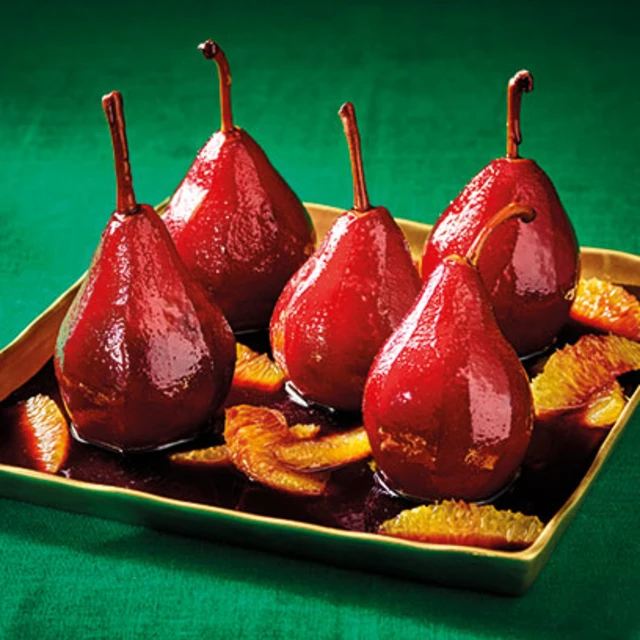 Spiced Pears Cooked in Mulled Wine with Orange