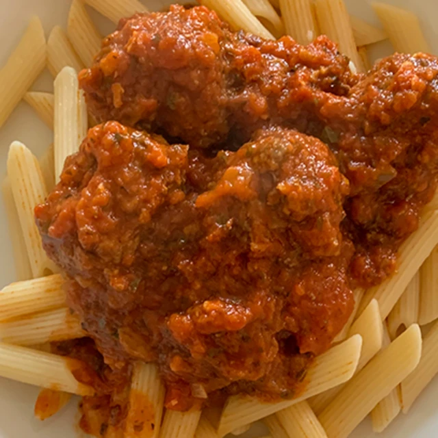 Veggieballs with Pasta and Tomato Sauce
