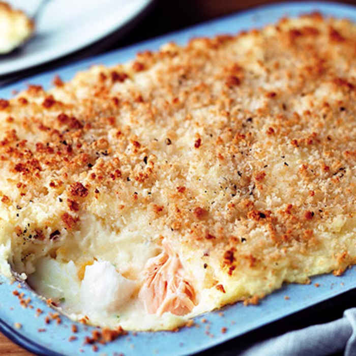 Fish Pie with a Cheesy Crumble Topping