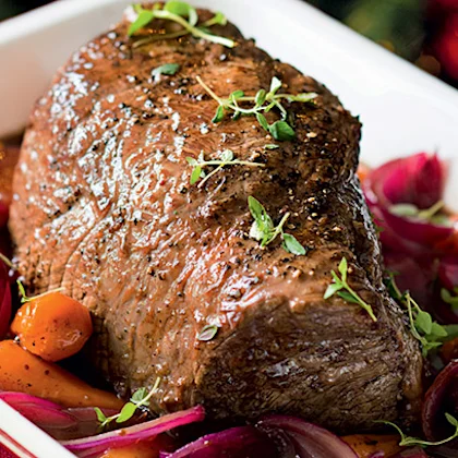 Pot-Roast Silverside of Beef with Cranberry and Port
