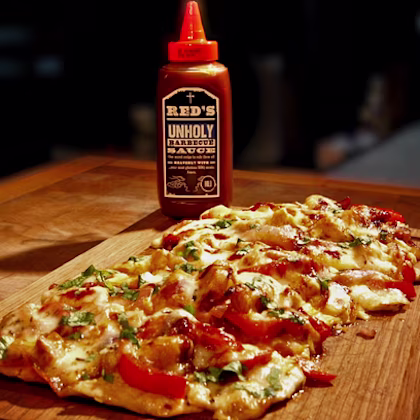 Red’s Chicken Twice Pizza