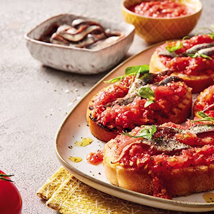 Pan con Tomate’ y Anchoa