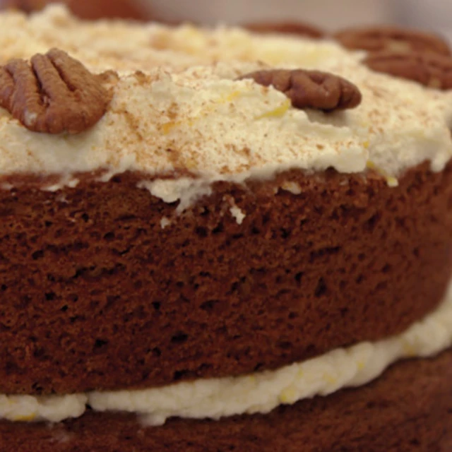 Maple and Pecan Cake