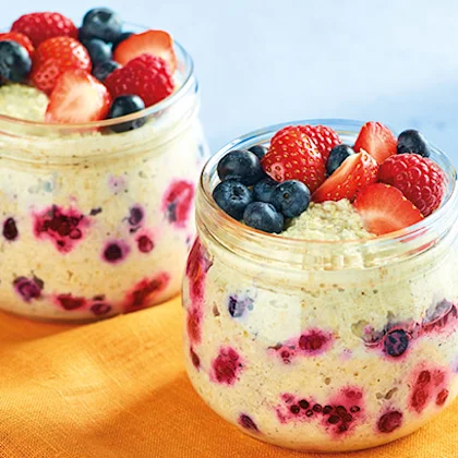 Super Fruity Overnight Oats