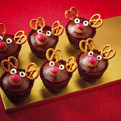 Pretzel and Chocolate Reindeer Cupcakes