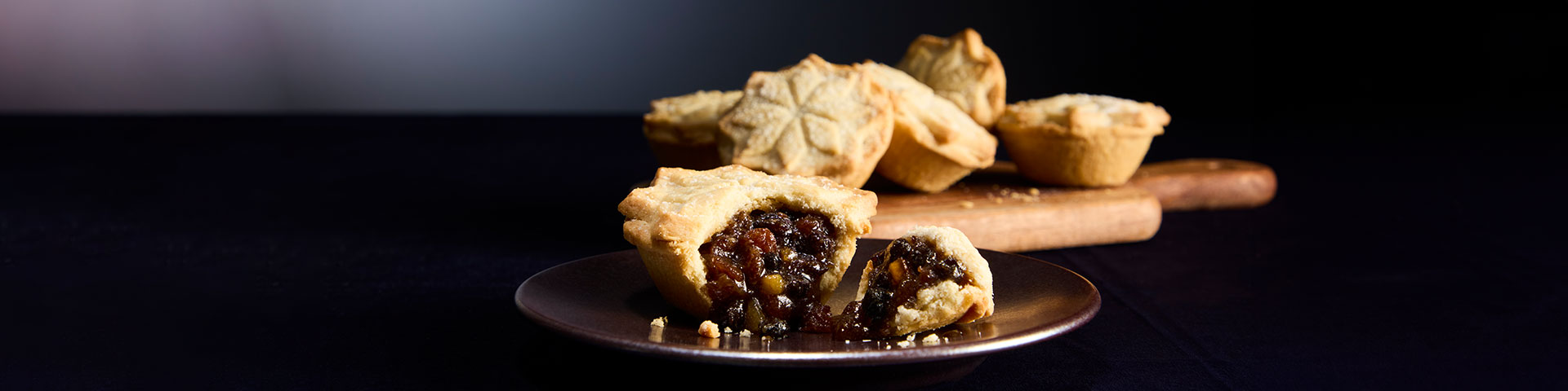 Christmas Bakery, Cakes and Christmas Pudding