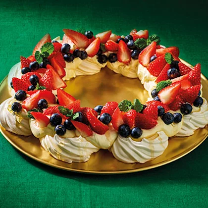 Meringue and Berry Wreath