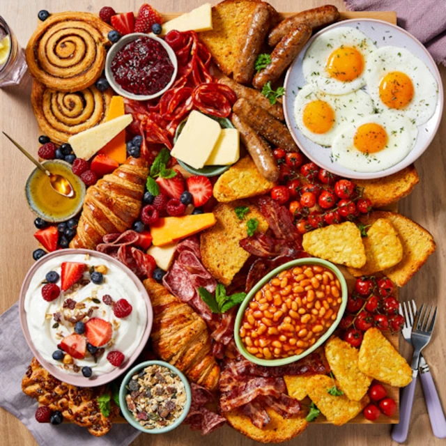 The Ultimate Breakfast Board
