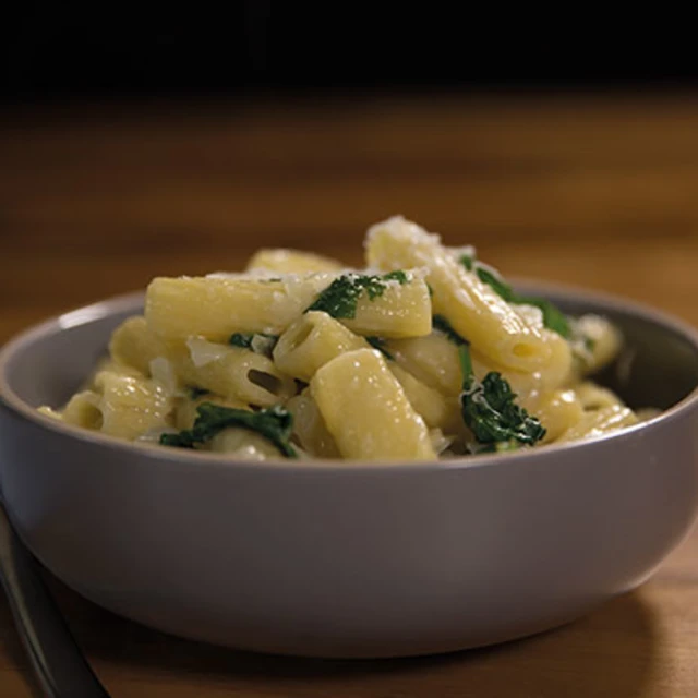 Goats Cheese & Spinach Rigatoni