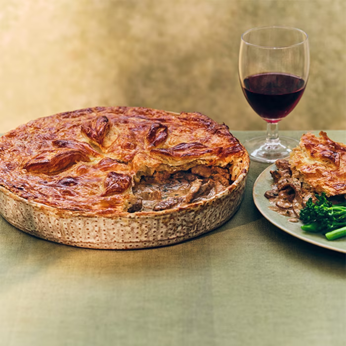 Easy Steak & Mushroom Pie