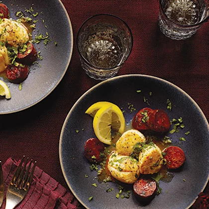 Seared Scallops with Lemon and Chorizo