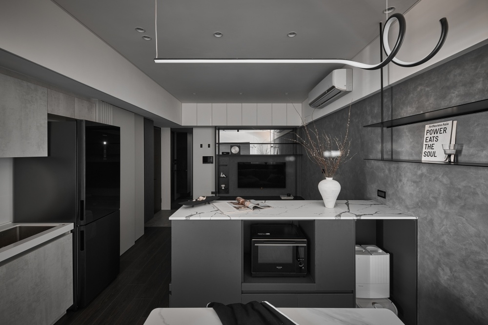 現代風室內設計案例 2：減法美學鋪陳的靜謐休憩空間