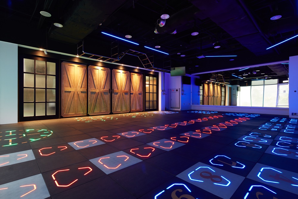 店面設計案例 3／健身房：科技未來風