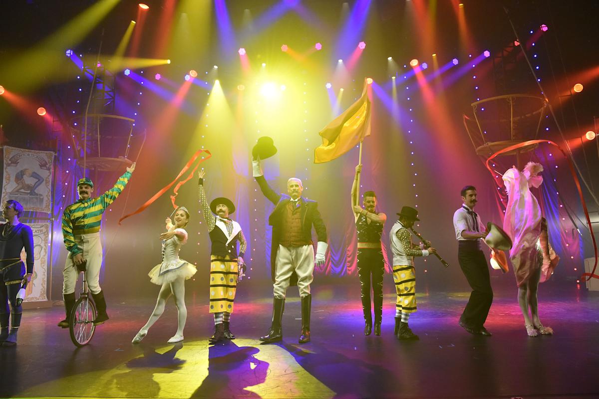 Photo: Jim Lee Photo