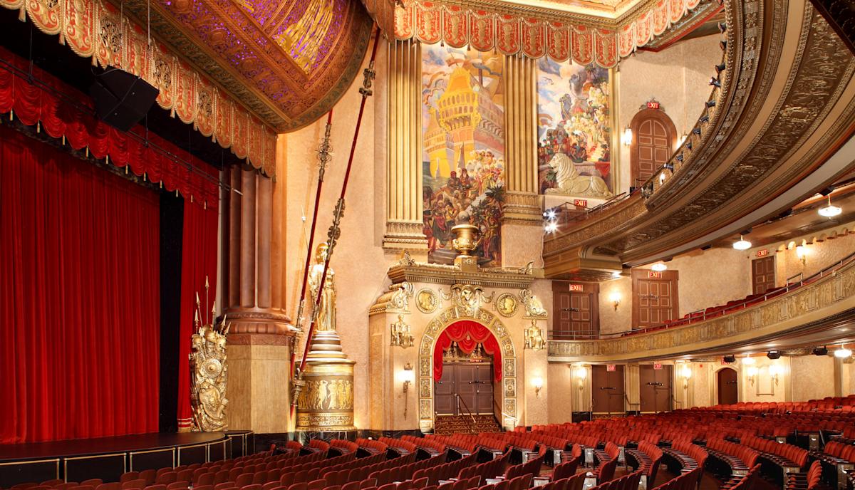 Beacon Theatre, interior