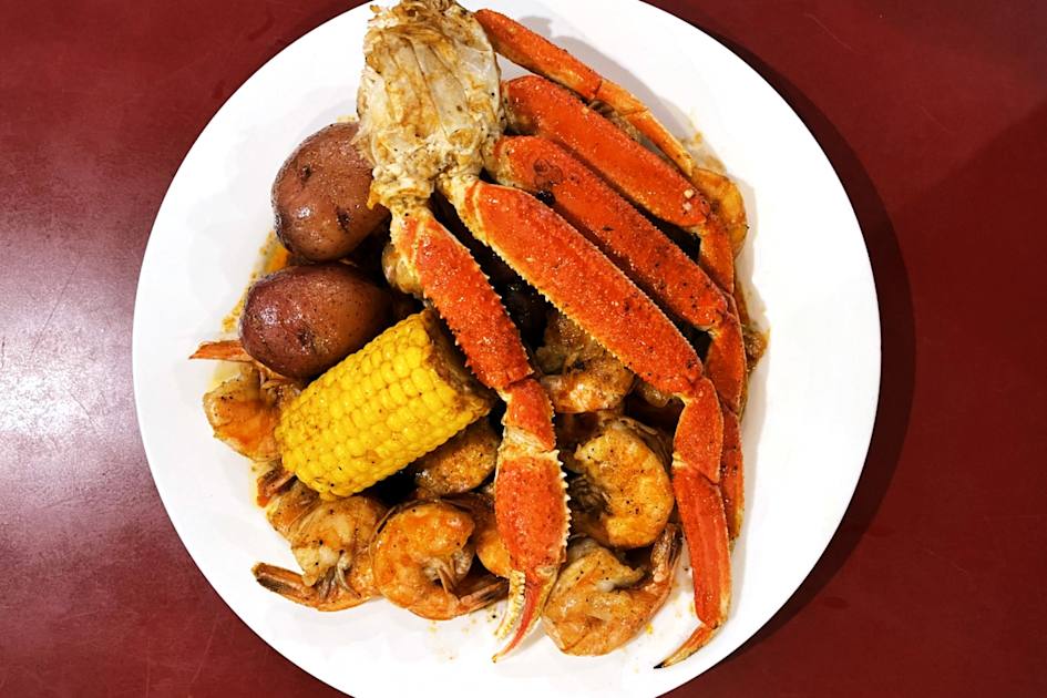 The Mighty Crab in New Dorp NYC Tourism