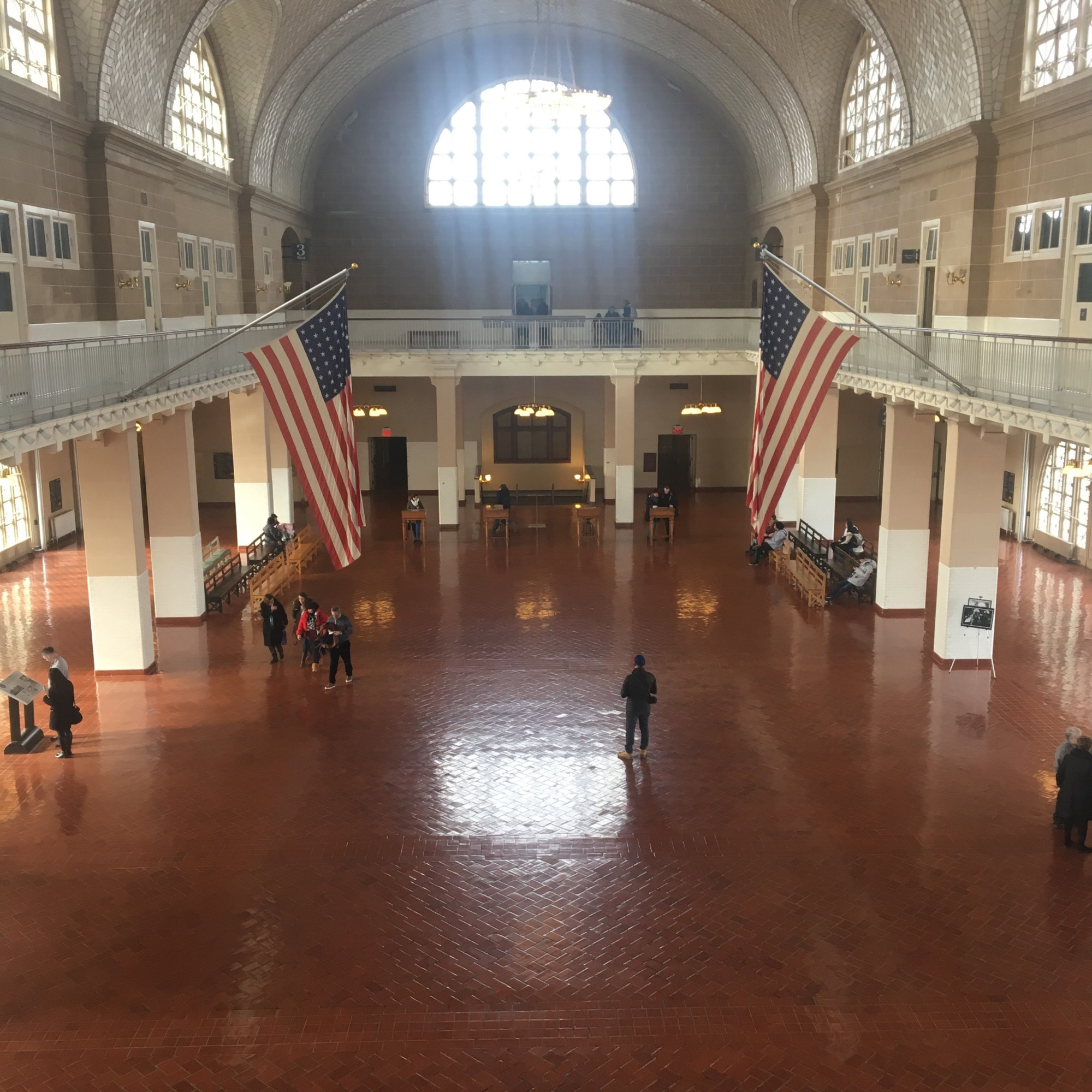 rachel-2-great-hall-march-2017_9ca708be-e866-4ca8-964ddc03c34dc032_8cac465b-18fd-4f35-8488bb06e2a338d7