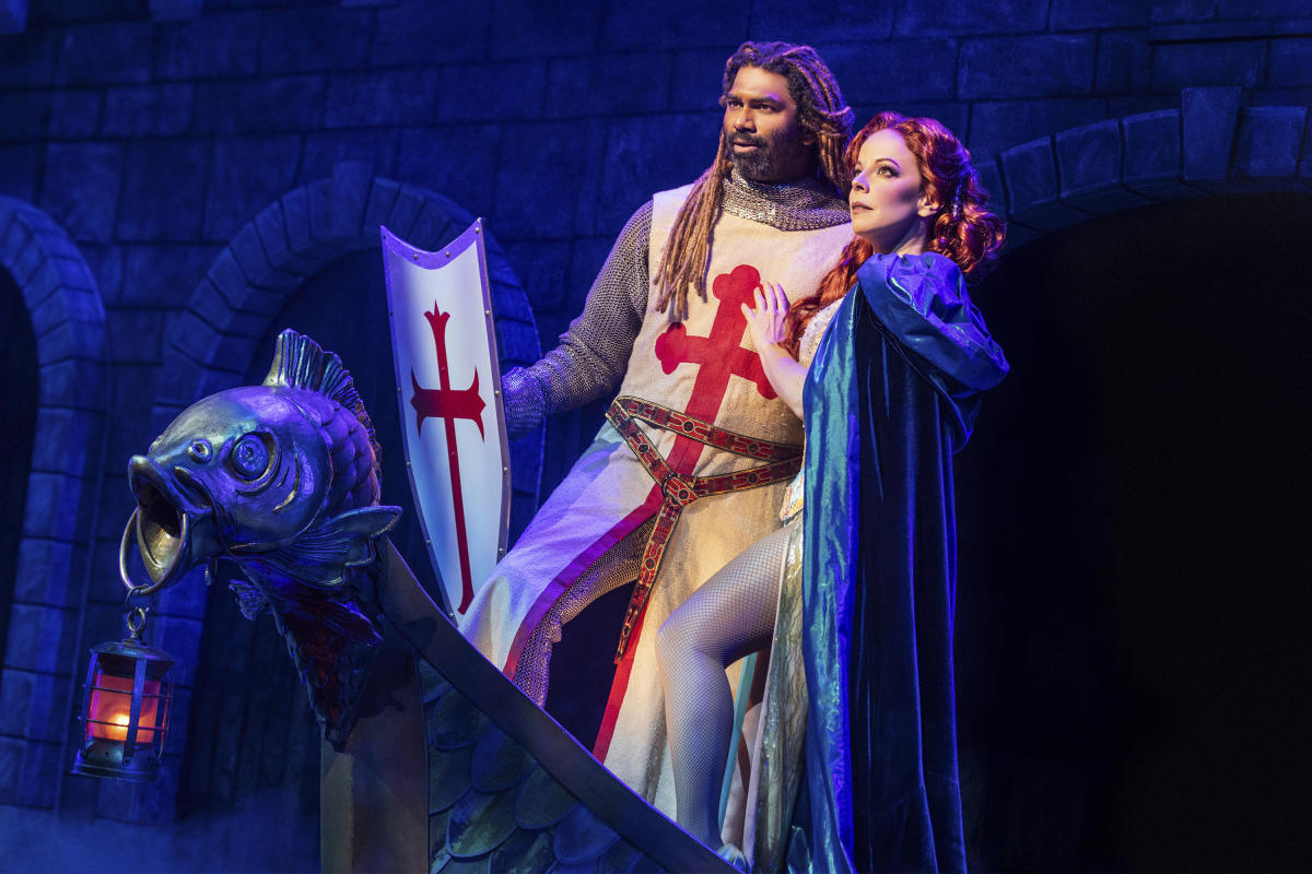 Spamalot-Broadway-Manhattan-NYC-Photo-Matthew-Murphy-and-Evan-Zimmerman.jpg