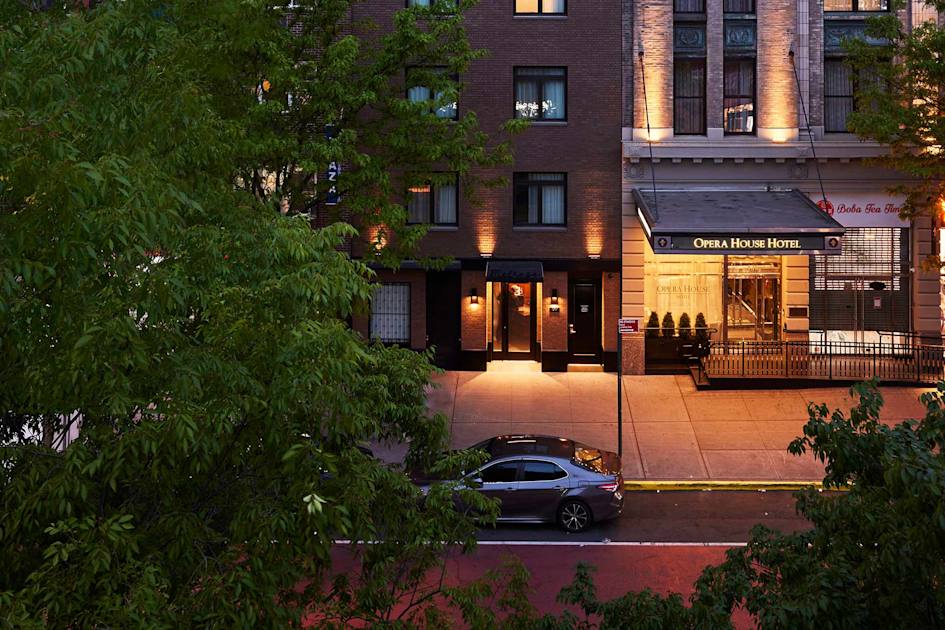 Melrose Hotel | South Bronx hotel | NYCtourism.com