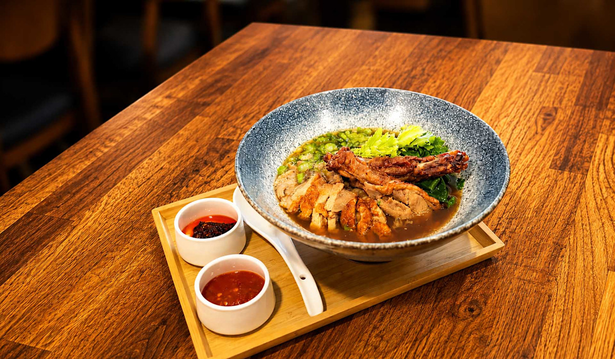 Dish or dining room at Wan Waan