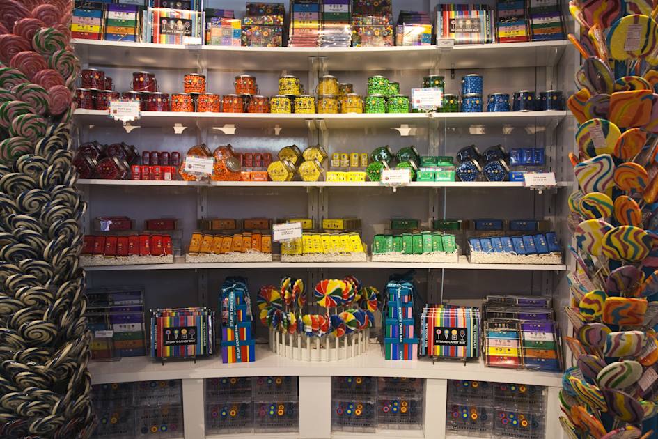 Dylan's Candy Bar Manhattan Shopping NYC Tourism