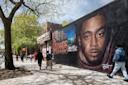 The King of Queens: Nas Mural 