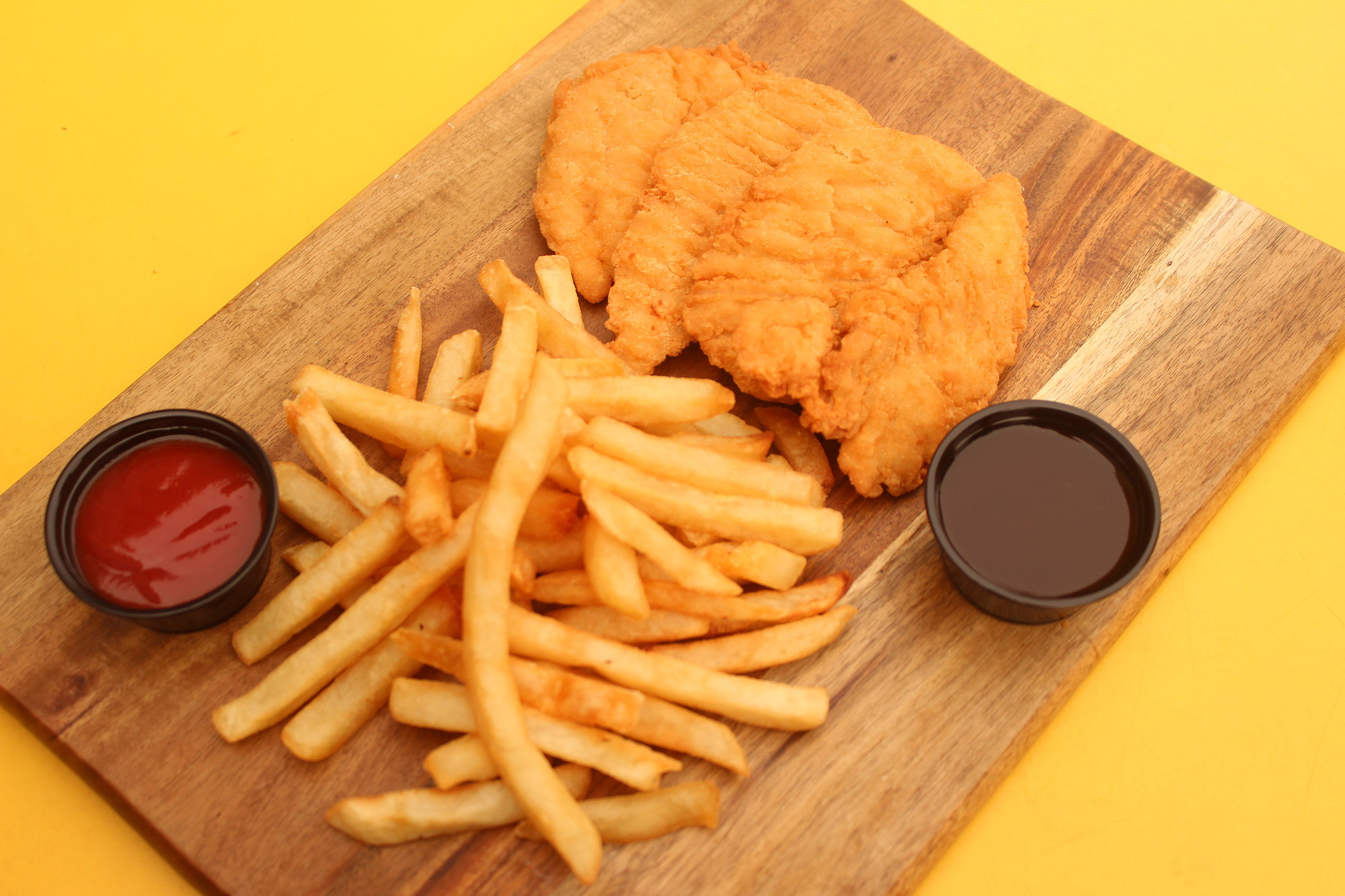 commons-cafe-staten-island-nyc-cc-chicken-fingers-and-fries-2018-1-_85f92476-3c1e-4847-a92ceb985b90b2d5_ca8ee664-c3b8-4fd4-9e6972094c40c14f