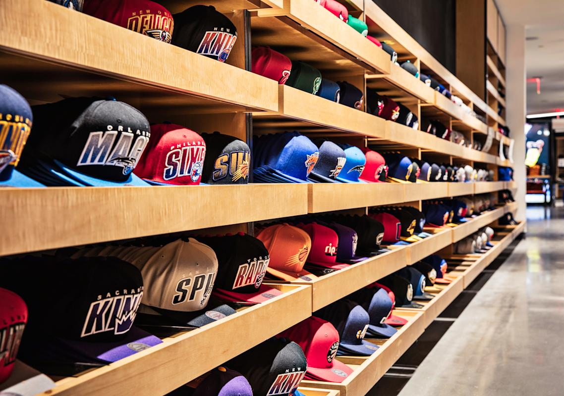 NBA Store: New York City Sporting Goods & Apparel Store, Midtown