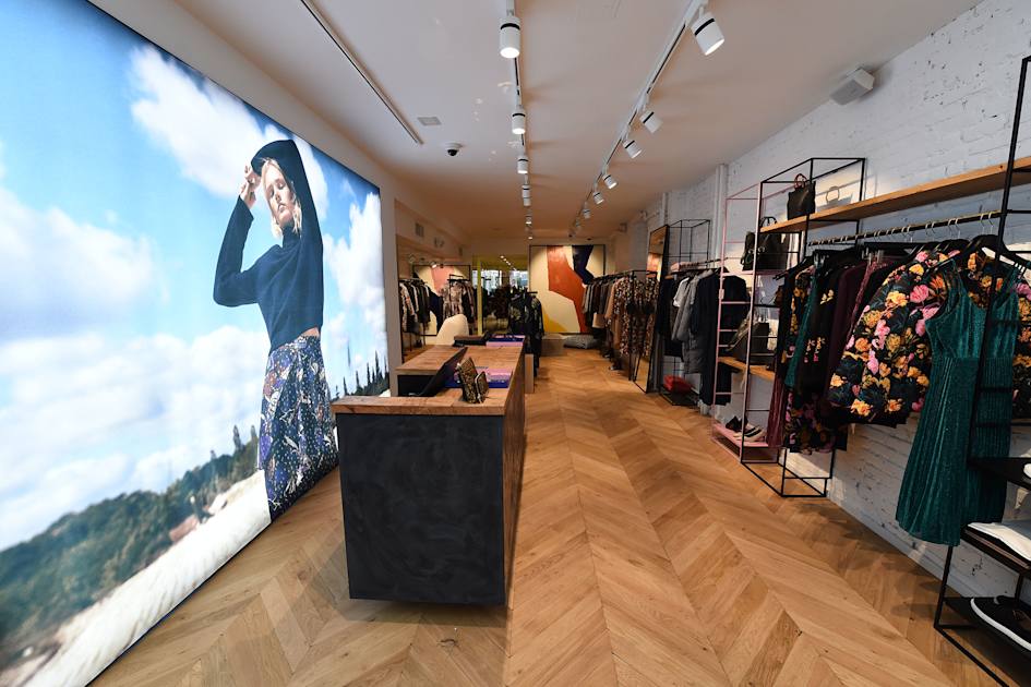 Whistles Soho Shopping NYC