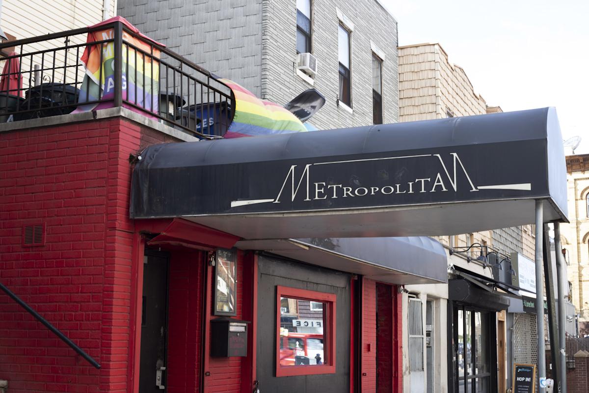 metropolitan_bar_williamsburg_brooklyn_shelli_weiler_mg_3757_copy