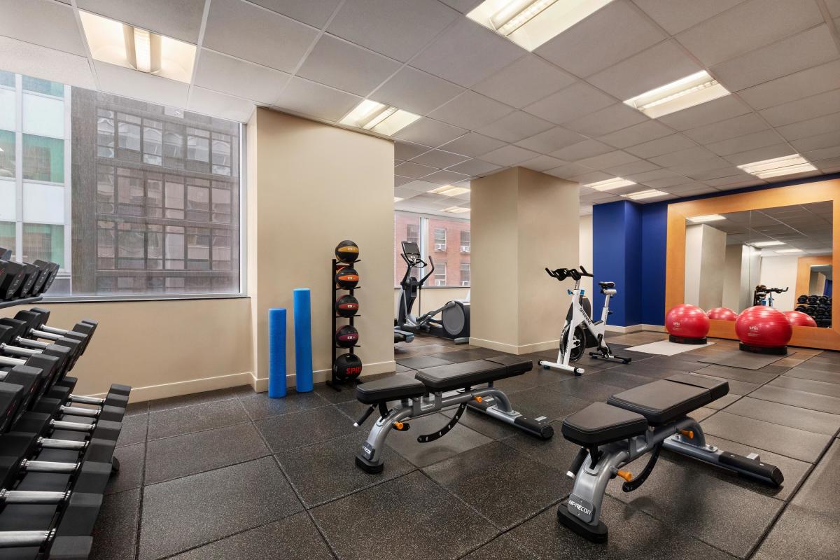 doubletree-financial-district-lower-manhattan-nyc-vrx-fitness-center
