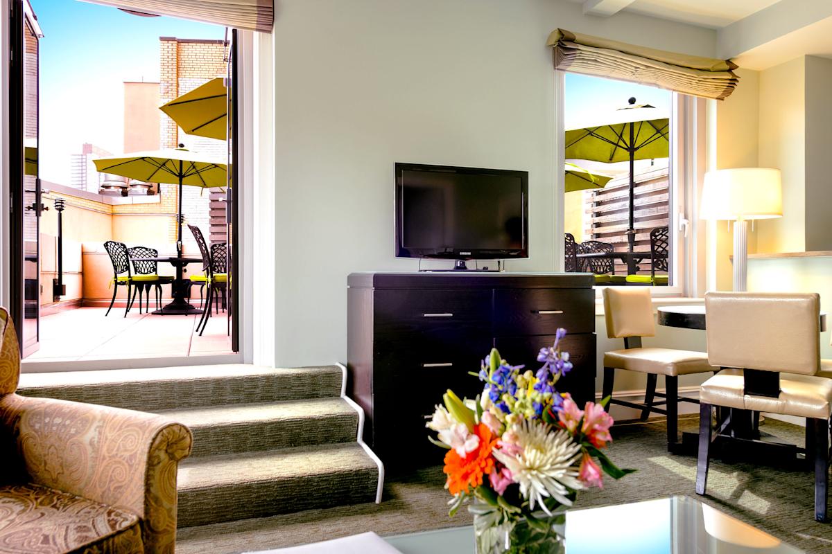 Hotel Beacon | Hotels | Manhattan | NYCgo | NYC Tourism