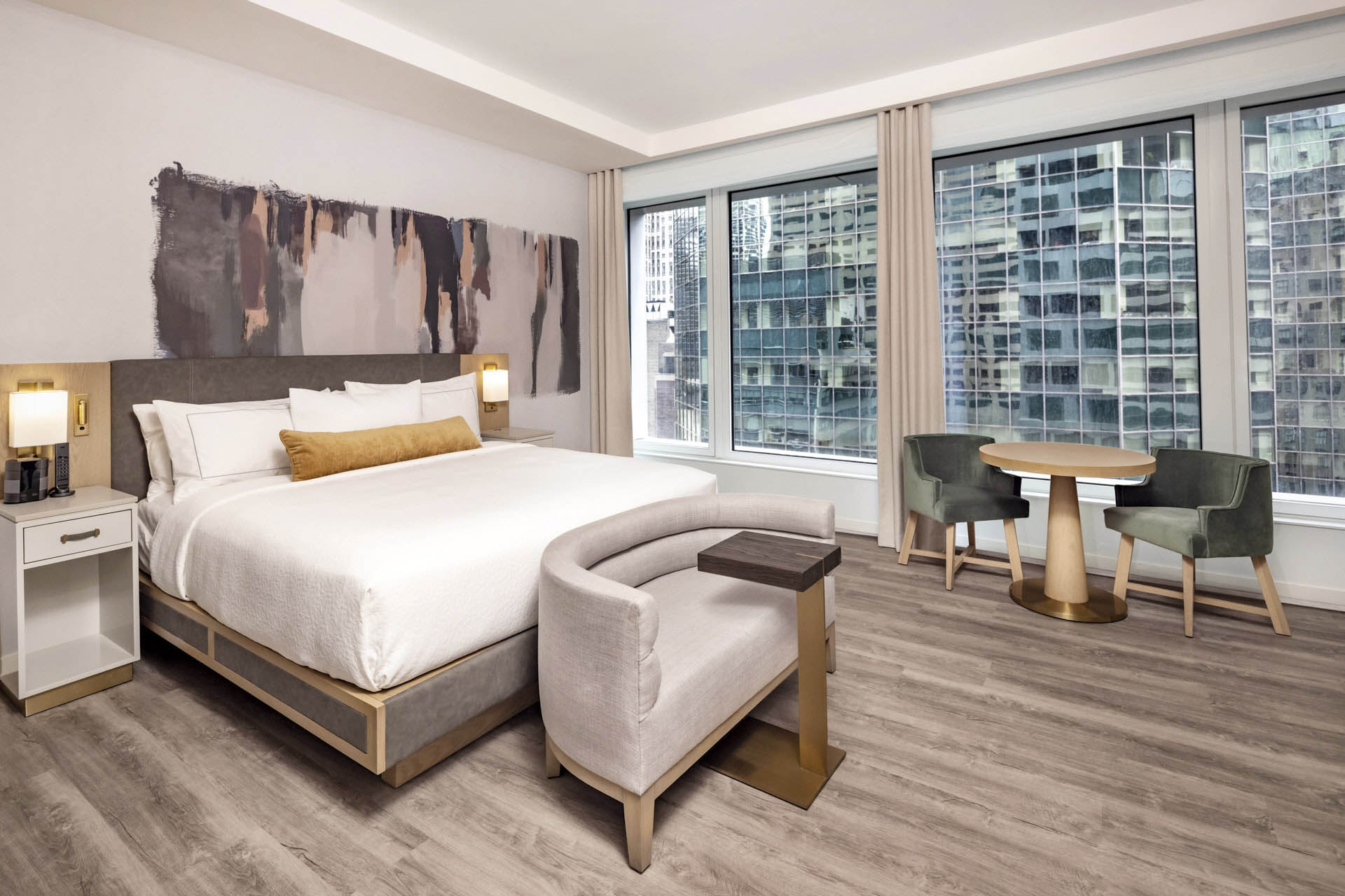 Studio-Plus-Hilton-Club-The-Central-at-5th-Manhattan-NYC-Photo-Courtesy-HGV.jpg