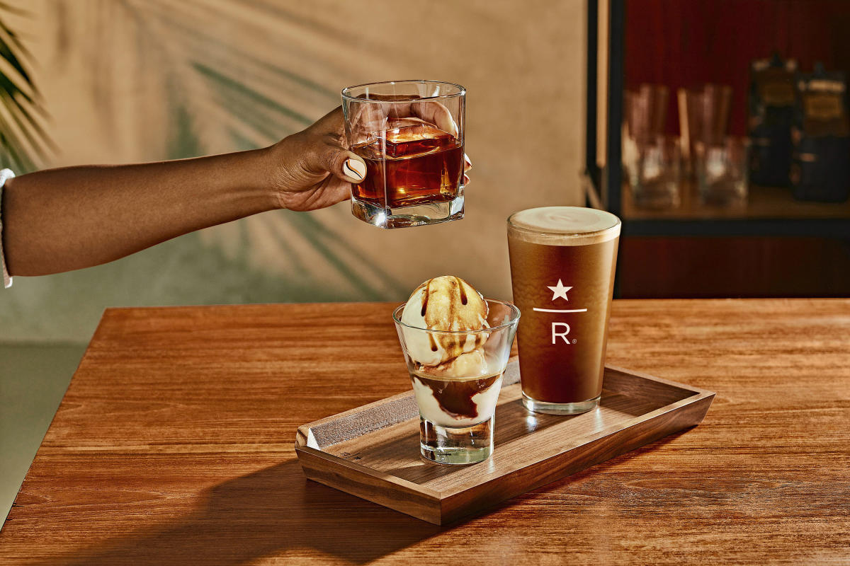 Cold-Coffee-Innovation-Starbucks-Reserve-Manhattan-NYC-Photo-Sarah-Flotard.jpg