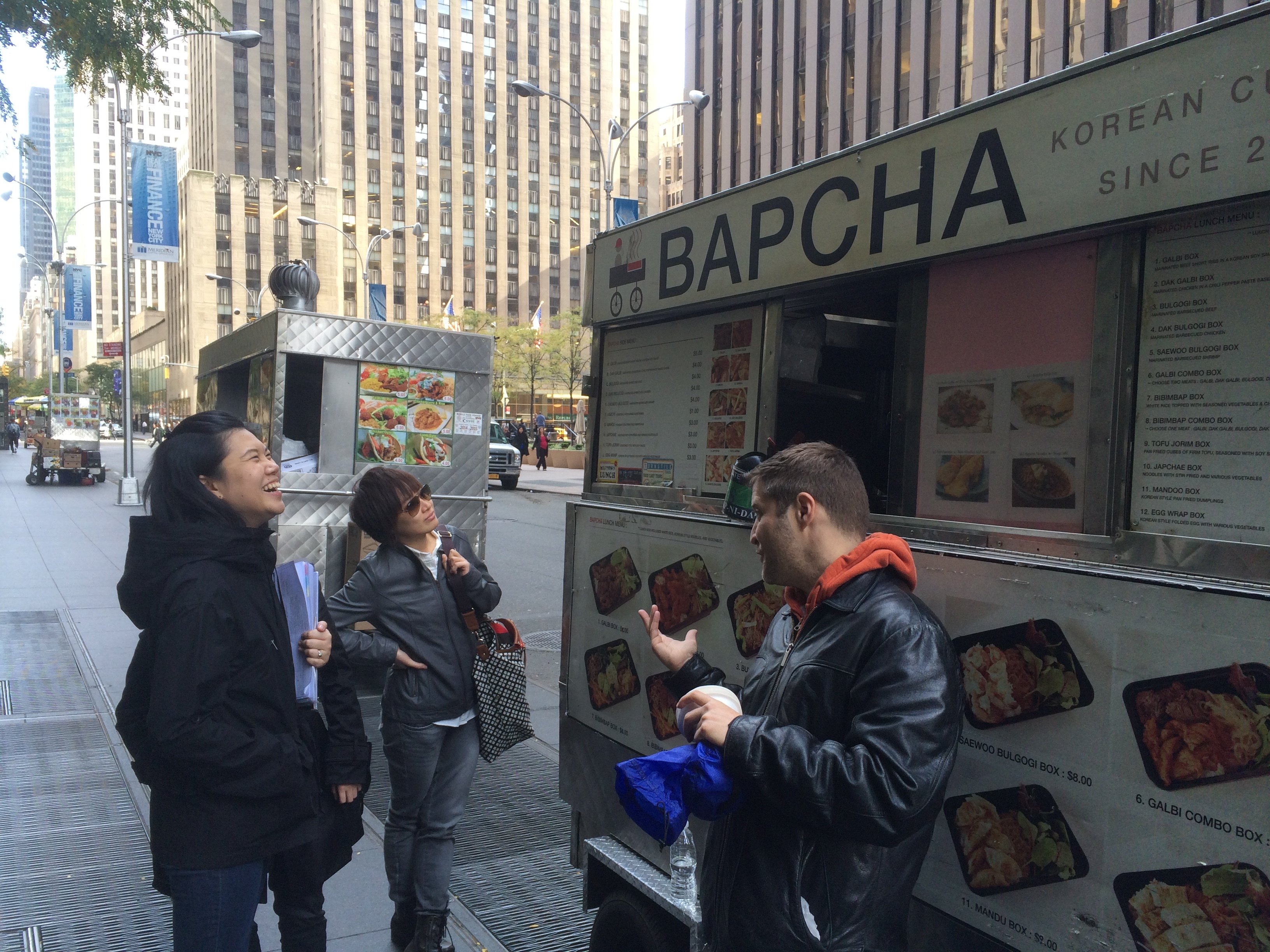 turnstile-tours-food-cart-tour-of-midtown-visiting-korean-cart-bapcha