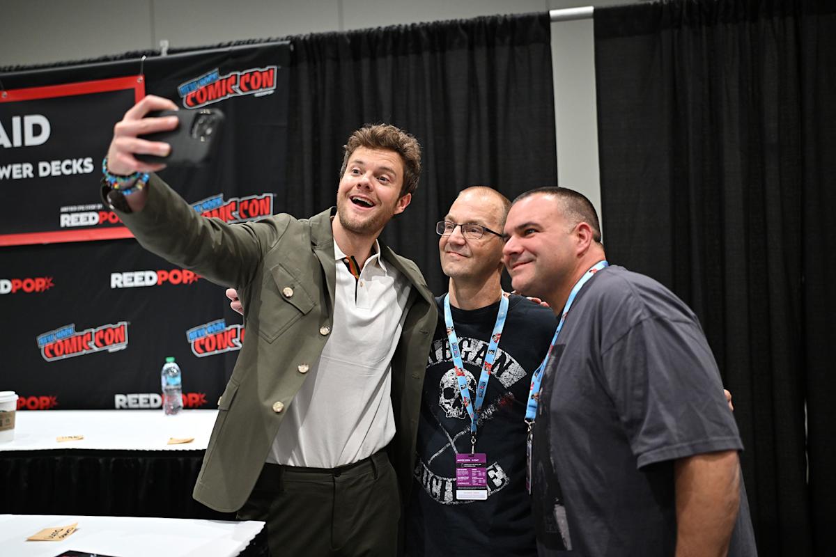 NYCC-Manhattan-NYC-Photo-Roy-Rochlin.jpg